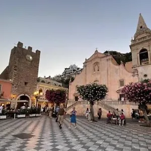 Romantica Casa A , Taormina Italia